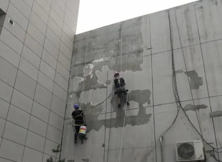 达州市楼顶漏水维修公司分享下达州市外墙防水的注意事项