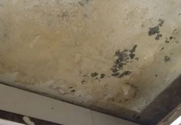 达州市阳台漏水维修公司分享下达州市卫生间渗水维修需要注意哪些问题。